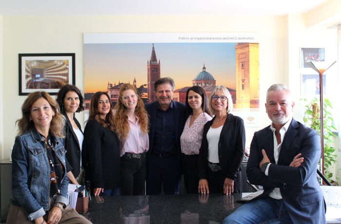 foto 25 Years of tailor-made journeys, people, and territory