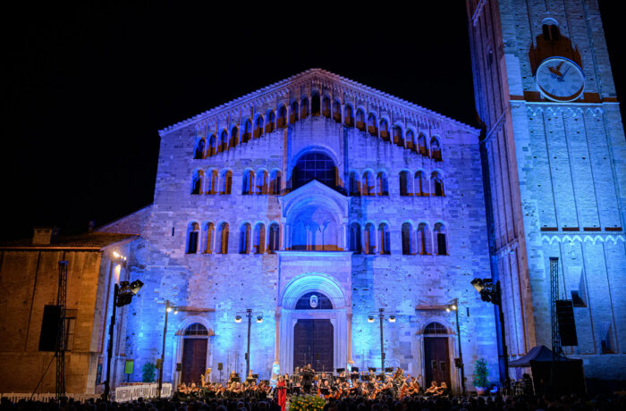 foto Il Festival Toscanini 2024 e l’incanto Wagneriano sotto le stelle di Piazza Duomo